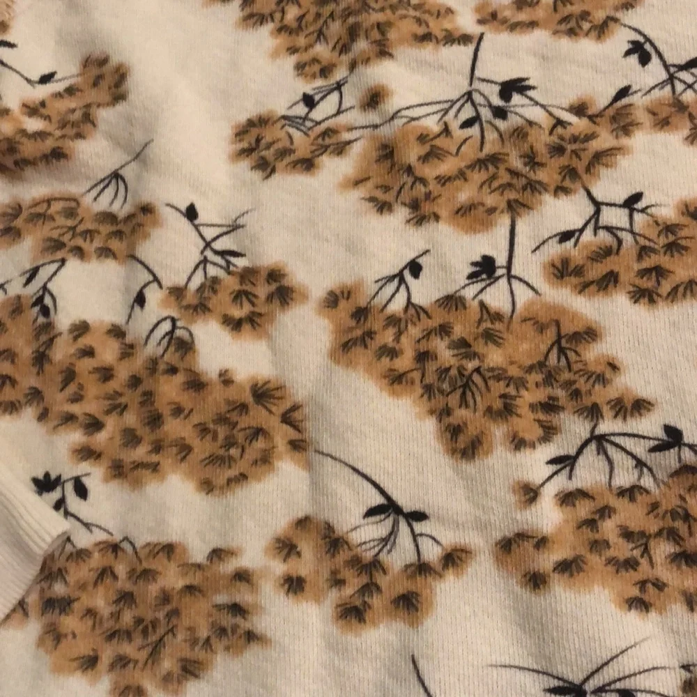 The Great. Chamomile Floral Sweatshirt - Picture 5 of 6